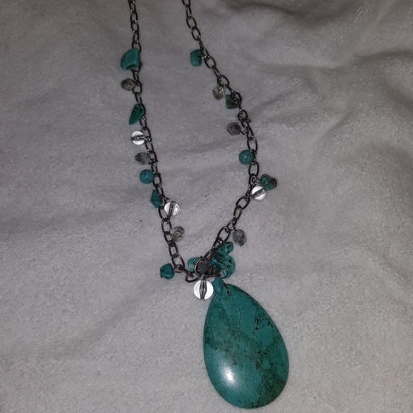 -18" Long Turquoise Necklace - Picture 2 of 4